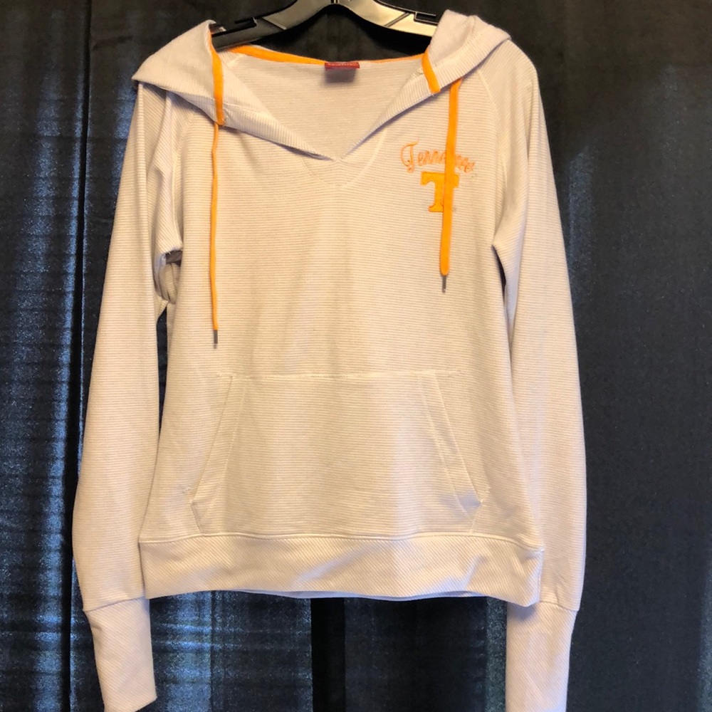 Colosseum gray/white striped Tennessee Vols hoodie